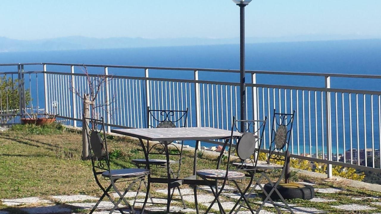 놀리 Antemare B&B 외부 사진